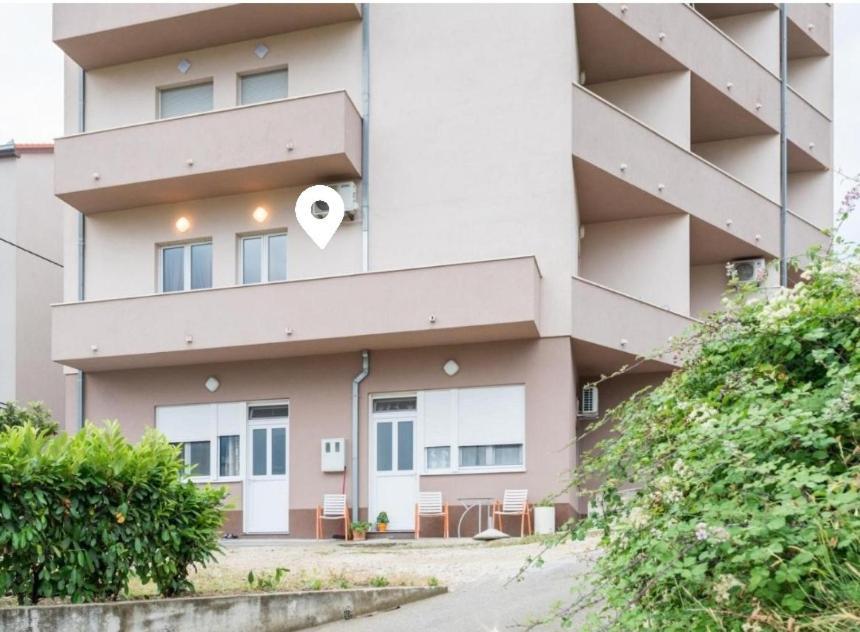 Roko Apartment