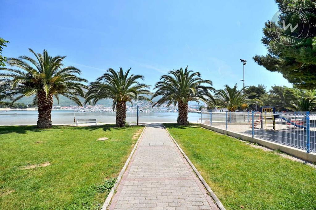 Roko * Split