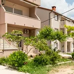 Apartment Roko